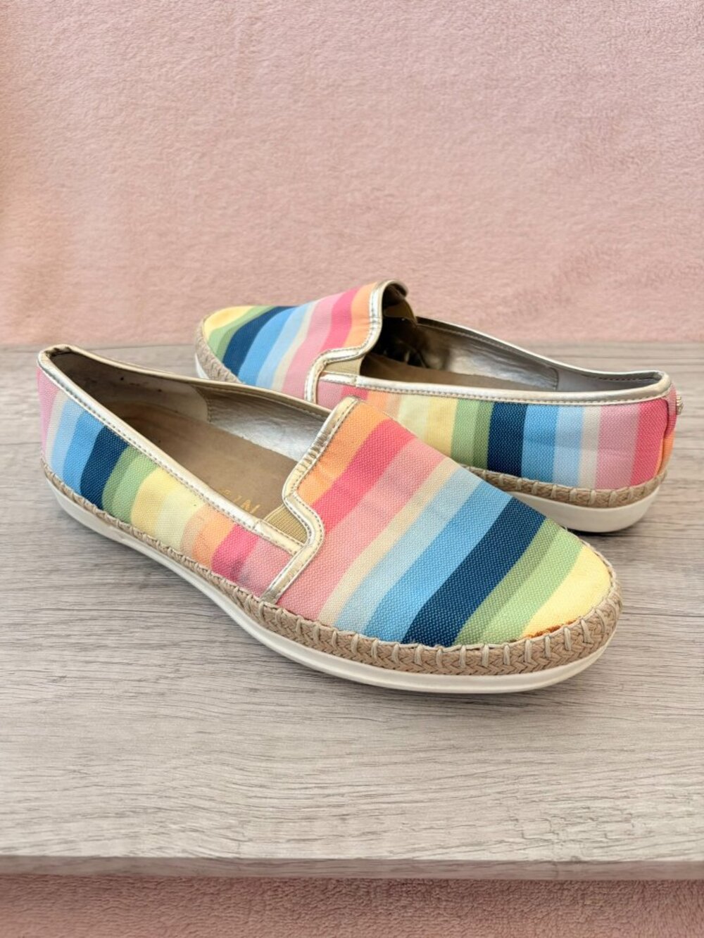 Anne Klein Flex Zamina Rainbow Striped Fabric Espadrille Loafer Flat 7.5